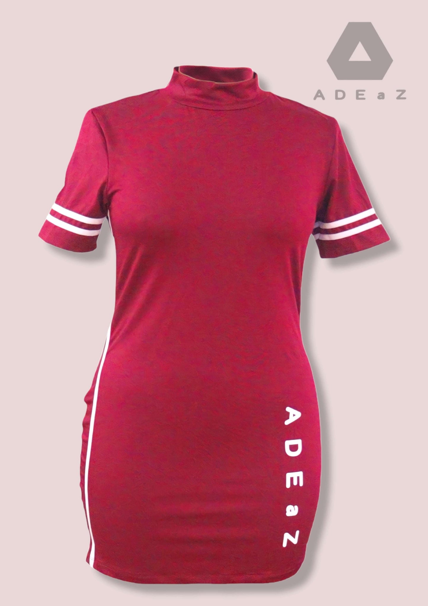 Elevate your style with this elegant short sleeve dress featuring a sophisticated high neckline. The dress boasts a modern design with its above-the-knee length and tailored fit, ideal for both casual and semi-formal occasions.