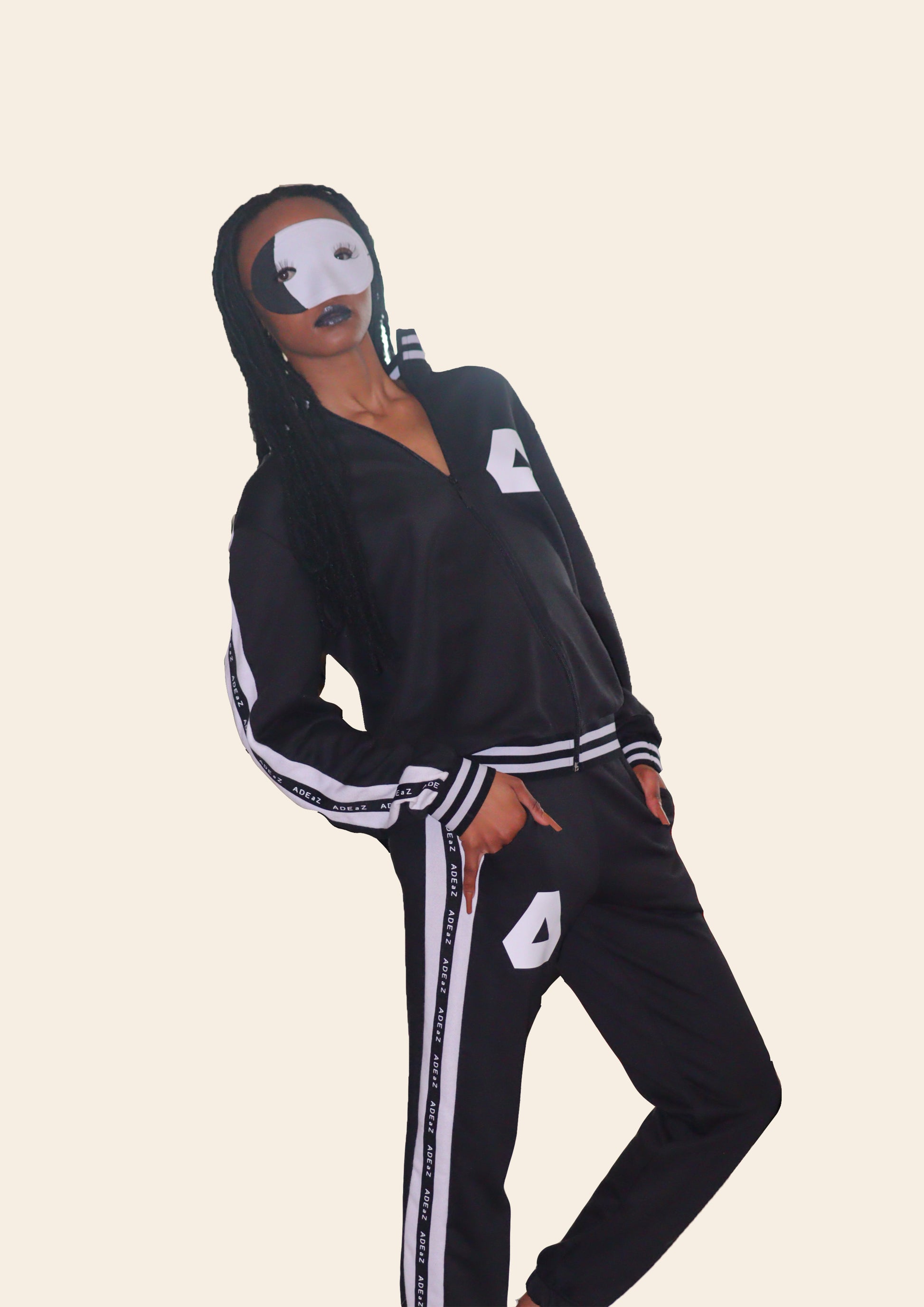 Ladies Black and White outfit ideas