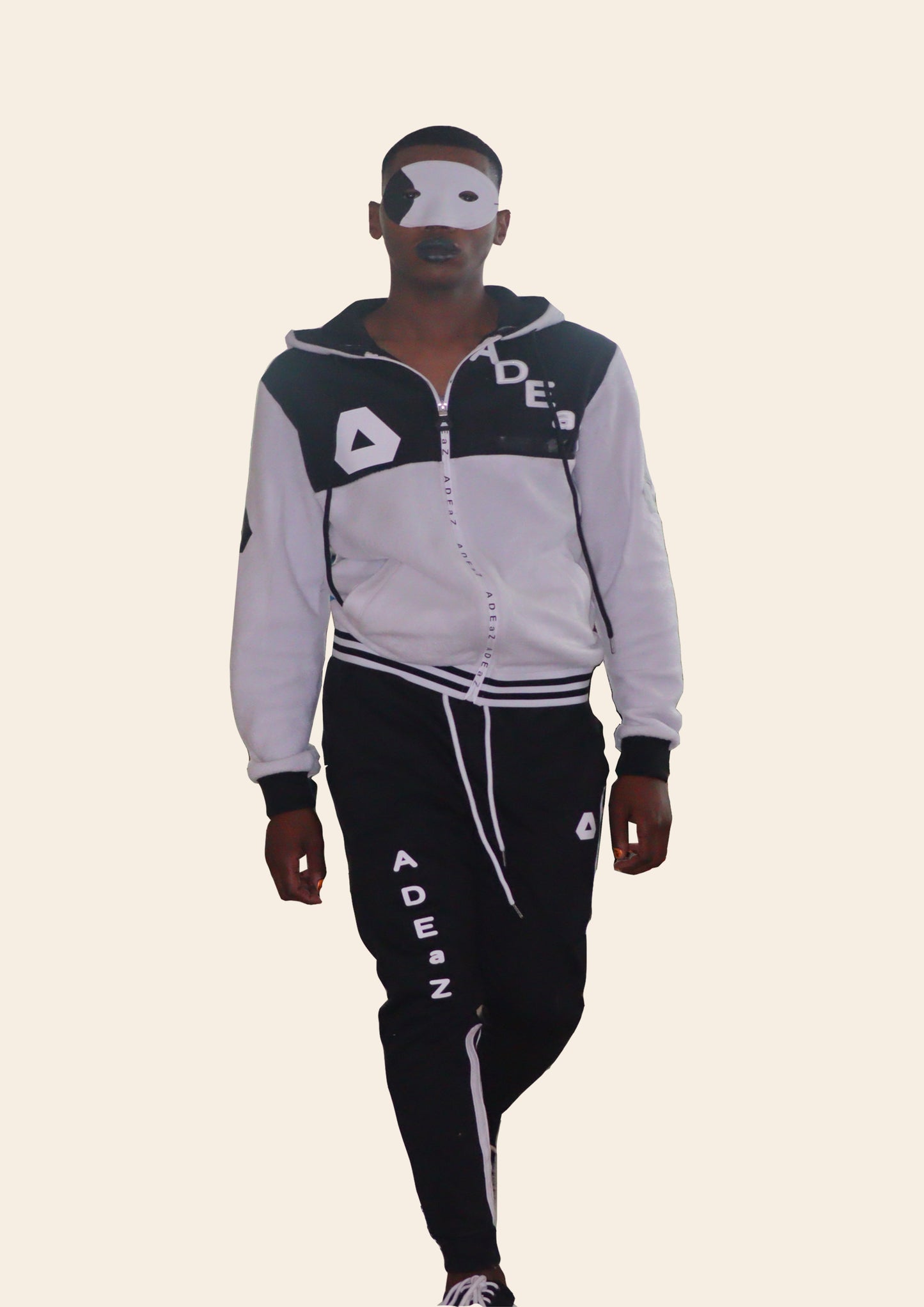 adeaz fashion show black and white